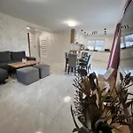 Apartment Max House, Energylandia