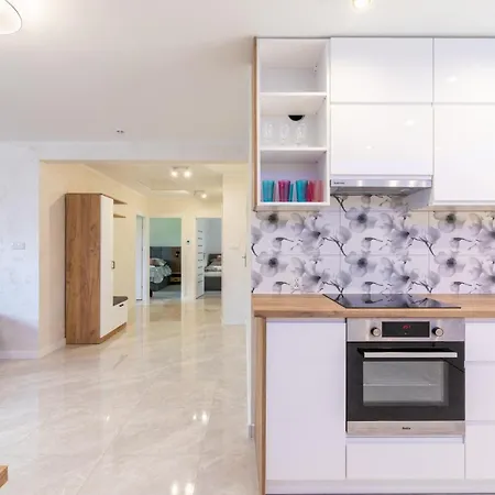 Max House, Energylandia Appartement