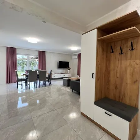 Max House, Energylandia Daire *